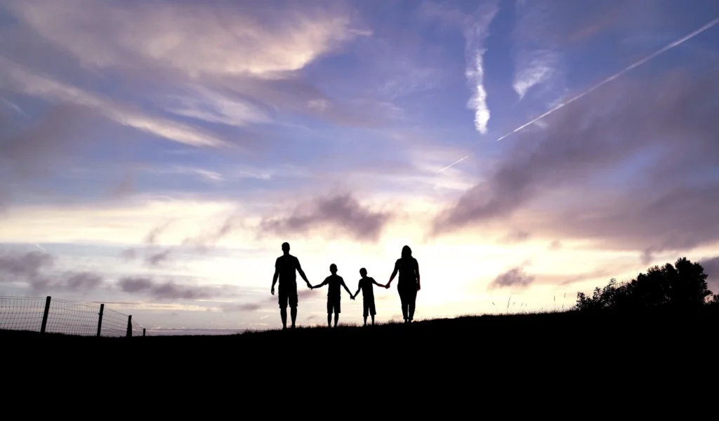 Family size statistics show that large families with 4 or more children are increasingly being replaced with 1 or 2 child families